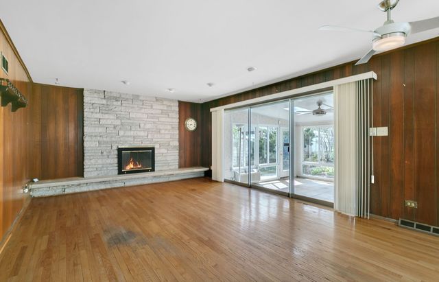 9712 S Kolmar Avenue, Oak Lawn, IL 60453