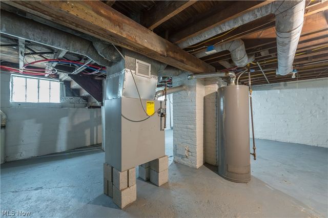 3392 W 91st Street, Cleveland, OH 44102