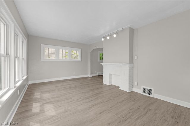 3392 W 91st Street, Cleveland, OH 44102