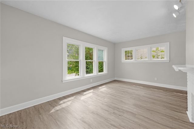 3392 W 91st Street, Cleveland, OH 44102