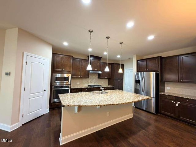 305 Alamosa Place, Cary, NC 27519