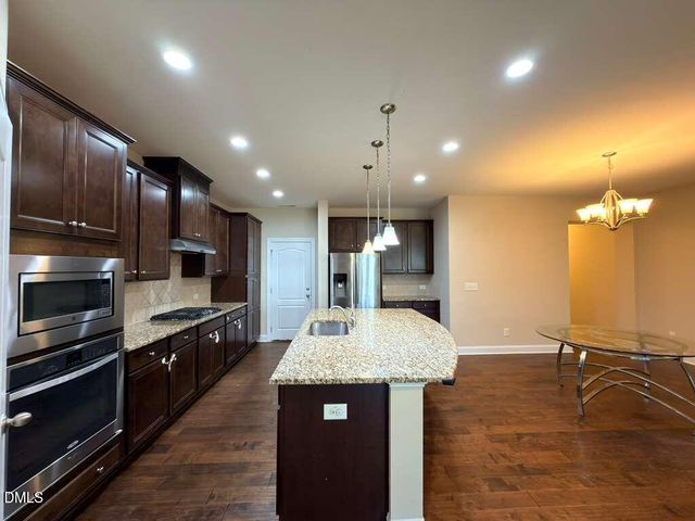 305 Alamosa Place, Cary, NC 27519