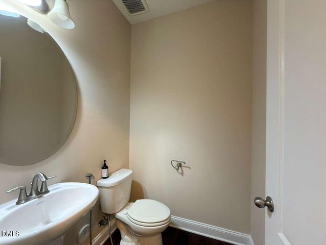 305 Alamosa Place, Cary, NC 27519