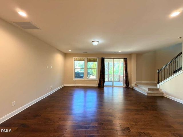 305 Alamosa Place, Cary, NC 27519