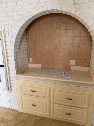 1008 Quail Creek Drive, Miami, OK 74354