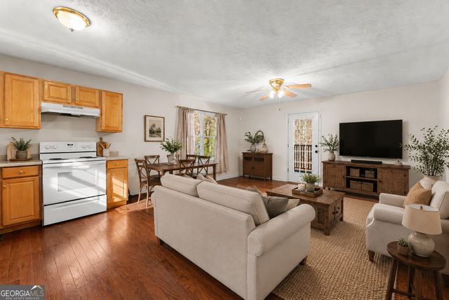 515 Wood Sorrel Lane, Clayton, GA 30525