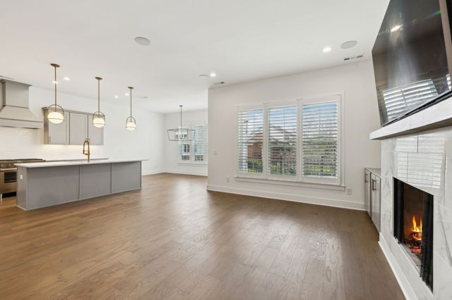 112 Shadow Springs Dr, Brentwood, TN 37027