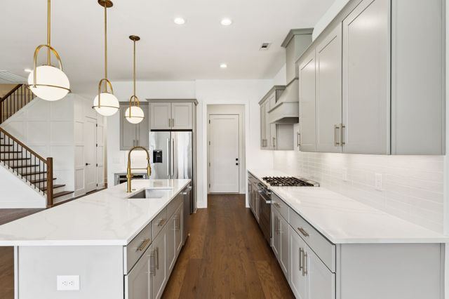 112 Shadow Springs Dr, Brentwood, TN 37027