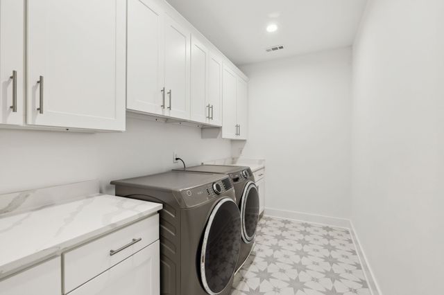 112 Shadow Springs Dr, Brentwood, TN 37027