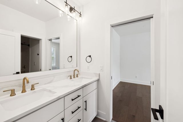 112 Shadow Springs Dr, Brentwood, TN 37027