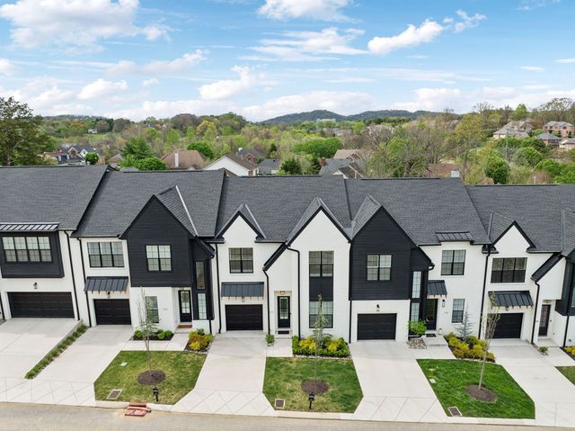 112 Shadow Springs Dr, Brentwood, TN 37027