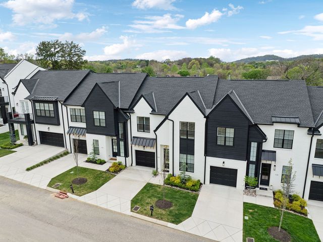 112 Shadow Springs Dr, Brentwood, TN 37027