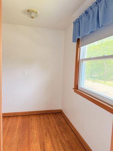 619 E BYRD STREET, Appleton, WI 54911