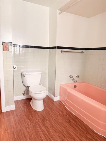 619 E BYRD STREET, Appleton, WI 54911
