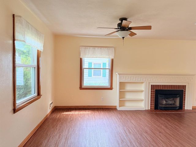 619 E BYRD STREET, Appleton, WI 54911