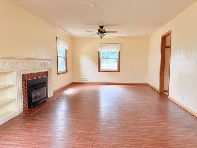 619 E BYRD STREET, Appleton, WI 54911