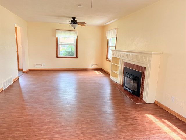 619 E BYRD STREET, Appleton, WI 54911