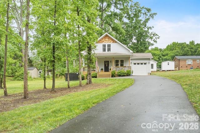 2029 Bost Street, Lincolnton, NC 28092