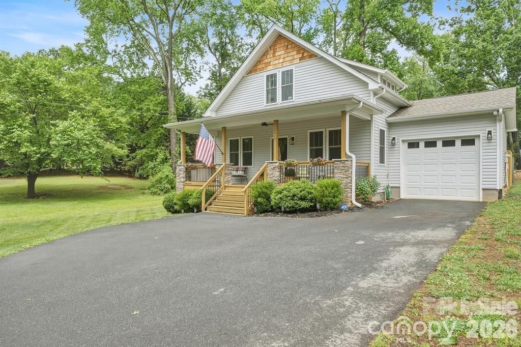 2029 Bost Street, Lincolnton, NC 28092
