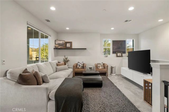 4160 S Bodega Way 1, Ontario, CA 91761