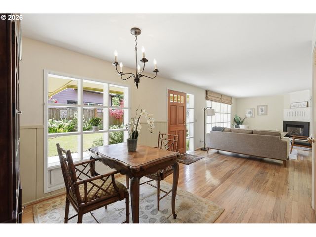 3025 HARRIS St, Eugene, OR 97405