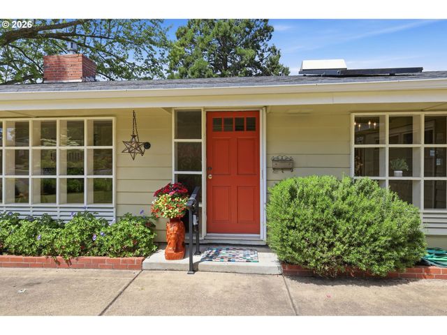 3025 HARRIS St, Eugene, OR 97405