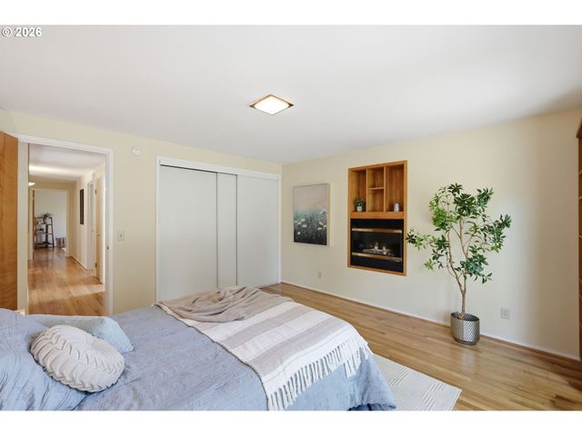 3025 HARRIS St, Eugene, OR 97405
