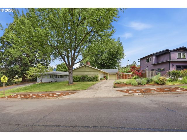 3025 HARRIS St, Eugene, OR 97405