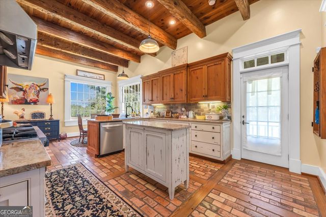 5111 Greensboro Road, Washington, GA 30673