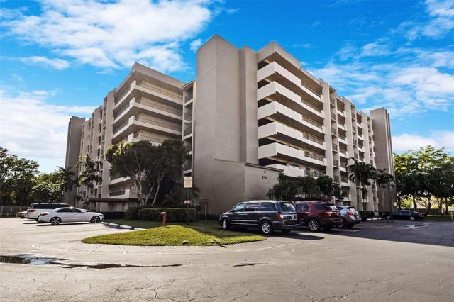 3910 Inverrary Blvd 301B, Fort Lauderdale, FL 33319