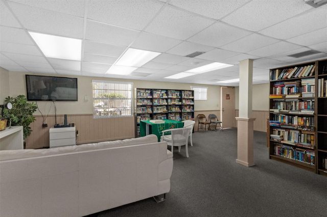 3910 Inverrary Blvd 301B, Fort Lauderdale, FL 33319