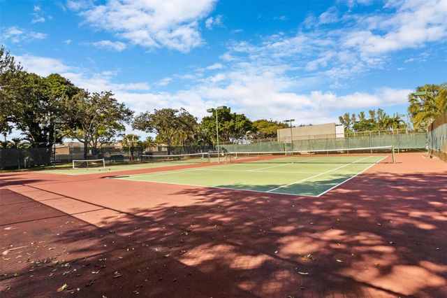 3910 Inverrary Blvd 301B, Fort Lauderdale, FL 33319