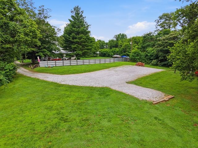 145 Gamble St, Doyle, TN 38559