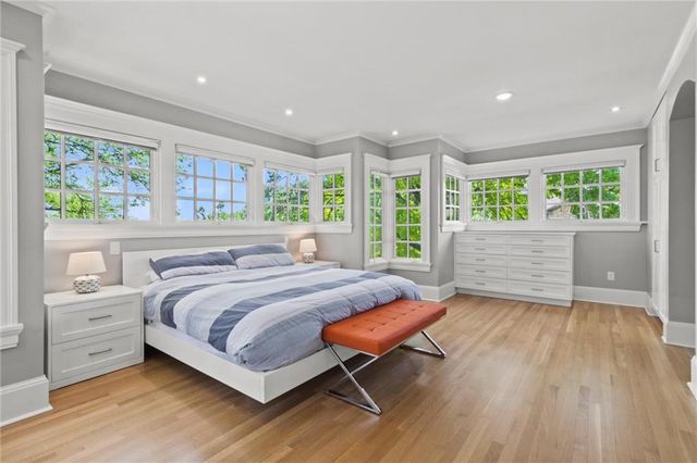 4525 Kenwood Avenue, Kansas City, MO 64110