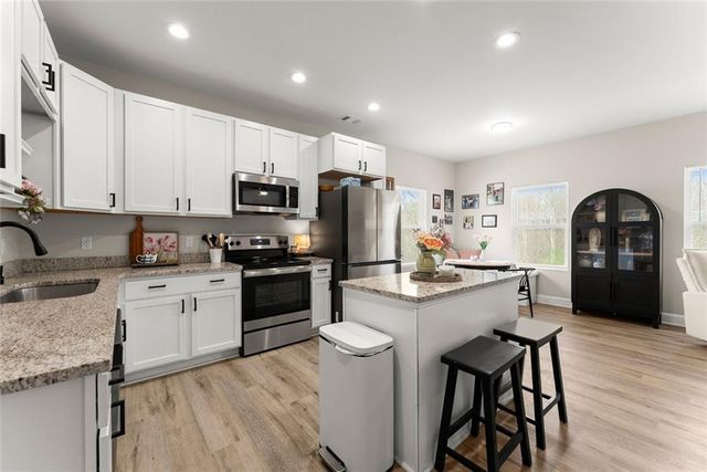 188 Fairview Meadows Drive, Demorest, GA 30535