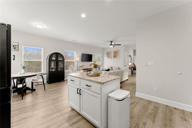 188 Fairview Meadows Drive, Demorest, GA 30535