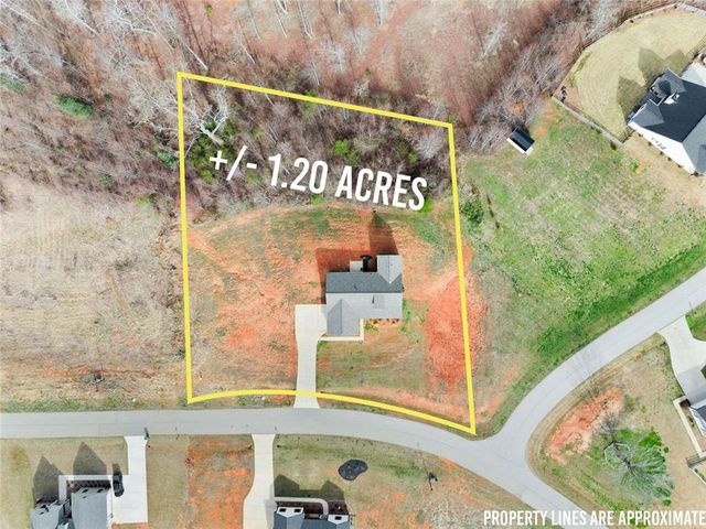 188 Fairview Meadows Drive, Demorest, GA 30535