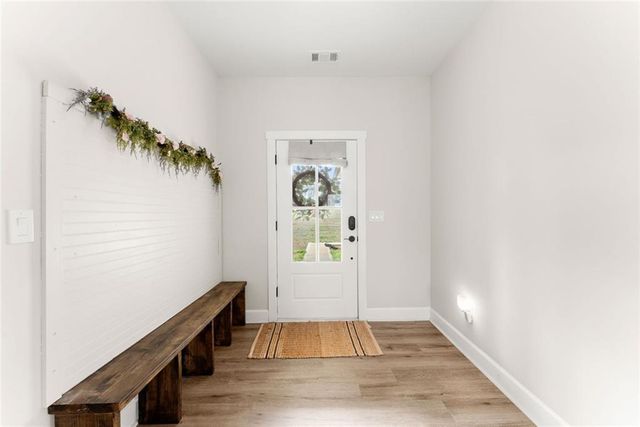 188 Fairview Meadows Drive, Demorest, GA 30535