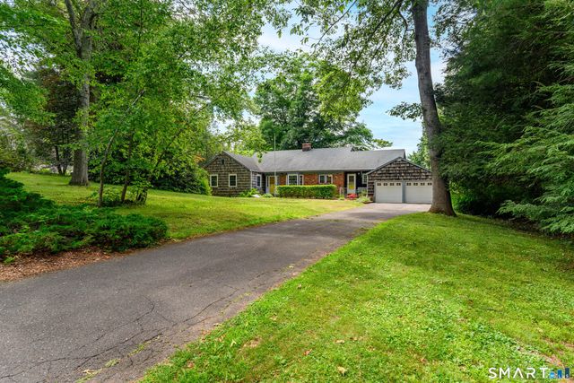 13 Jewel Lane, New Fairfield, CT 06812
