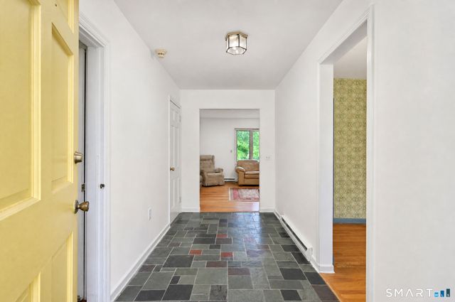 13 Jewel Lane, New Fairfield, CT 06812