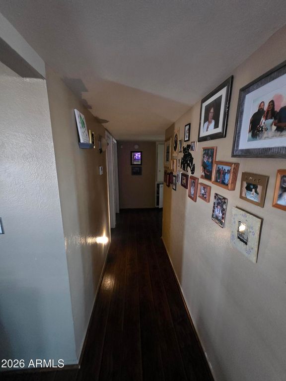 Image 11 of property listing at 1443 E Pepper Pl Place, Mesa, AZ 85203