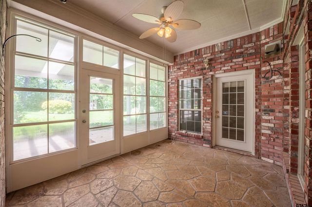 605 County road 2310, Mineola, TX 75773