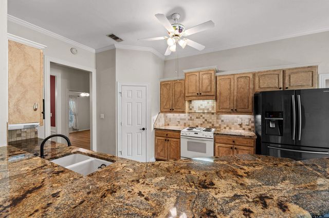 605 County road 2310, Mineola, TX 75773