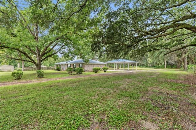 8674 Ramsey Road, Grand Bay, AL 36541
