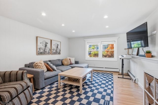 4 Rutgers Rd, Cranford Twp., NJ 07016