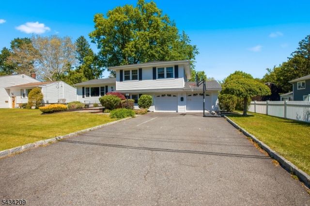 4 Rutgers Rd, Cranford Twp., NJ 07016