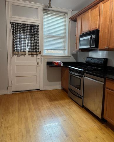 4354 N Wolcott Avenue, Chicago, IL 60613