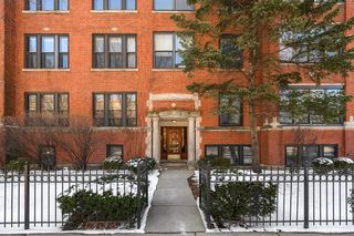 4354 N Wolcott Avenue, Chicago, IL 60613