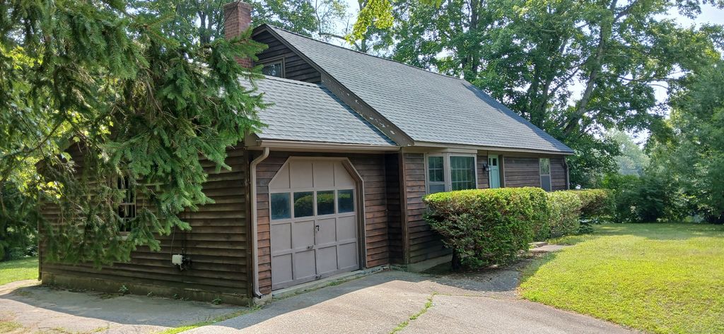 246 Torringford Street, Torrington, CT 06790