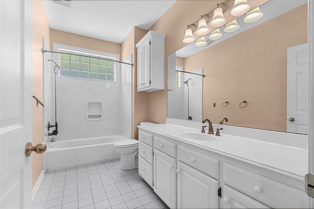 2713 Henderson Bayou Place, Lake Charles, LA 70605